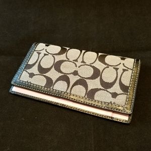 New-Coach Black And Gray Checkbook Cover